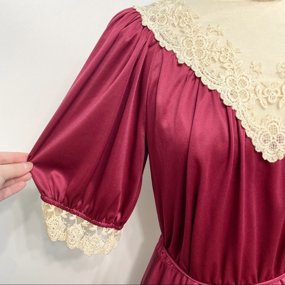 vintage | burgundy satin victorian lace high collar puff sleeve midi dress m - Picture 3 of 14
